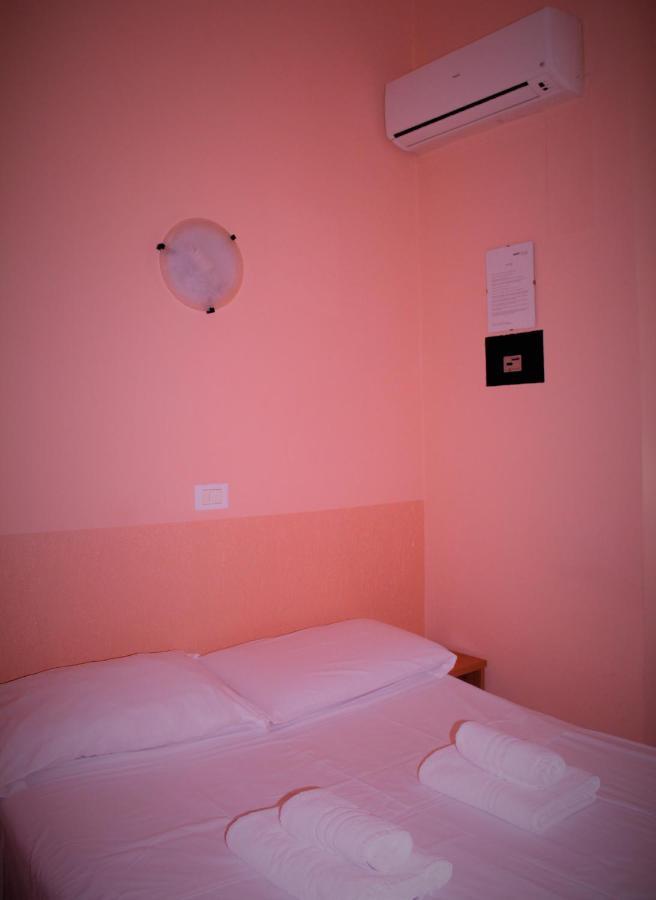 Hotel Moon Light Rom Exterior foto